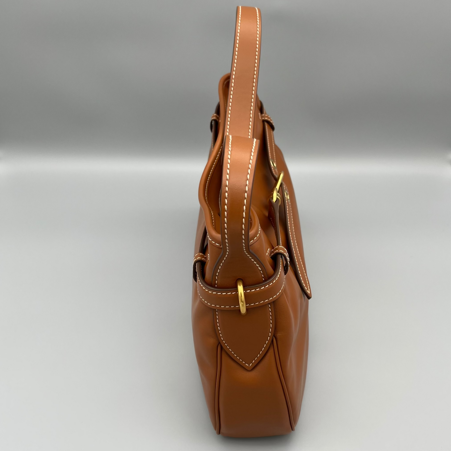 Designer-Handtasche Miu Miu Aventure Bag Braun – zeitloses Luxus-Accessoire Leder
