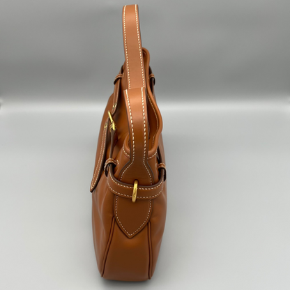Luxus-Handtasche Damen – Miu Miu Aventure Bag Cognac Braun original bei Einzelstck