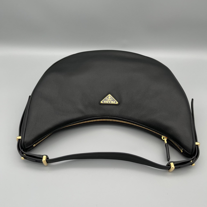 Luxushandtasche Prada Arqué Large – Designer Schultertasche Schwarz Leder