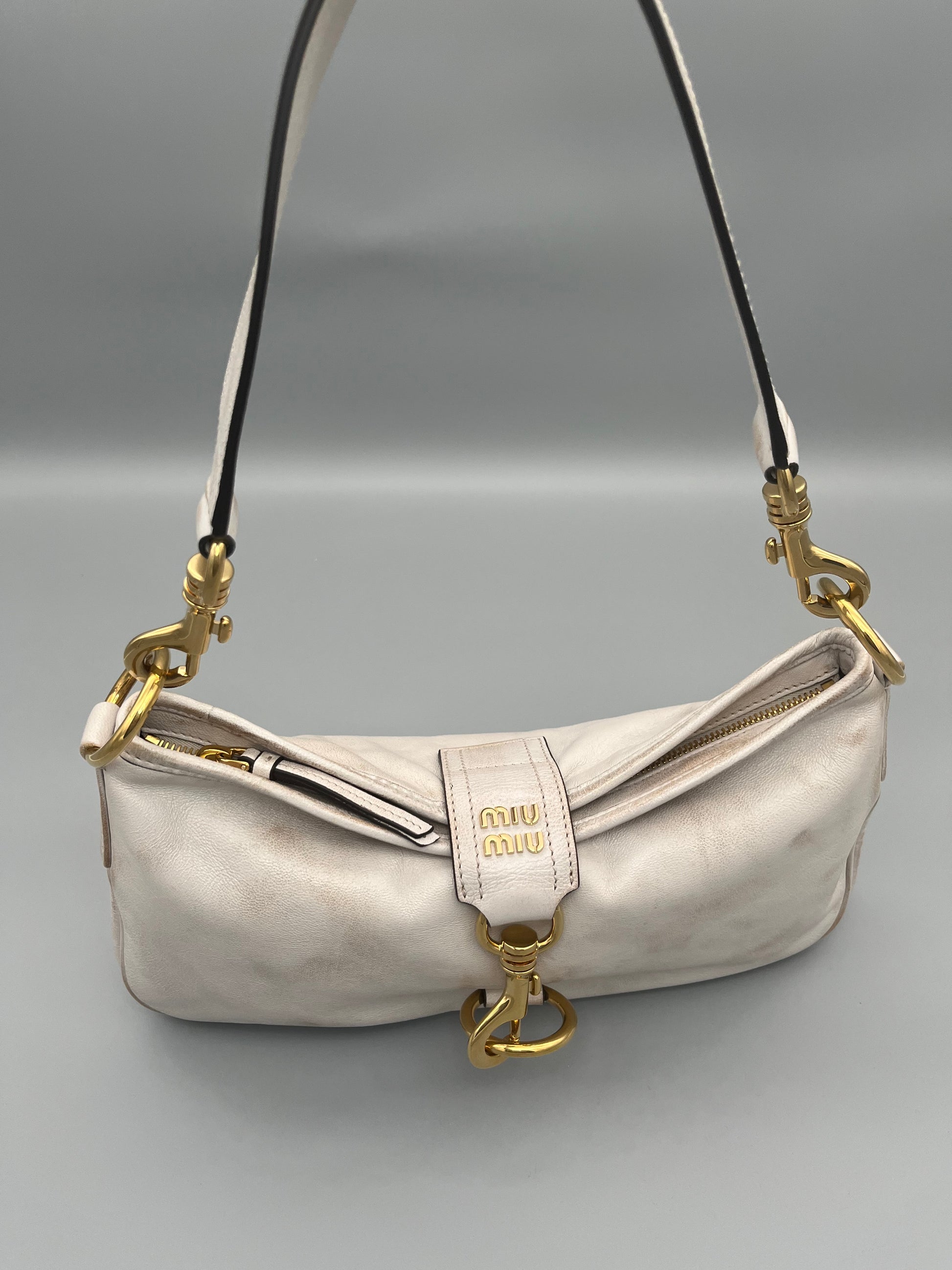 Miu Miu Bag Off White Use Look Luxushandtasche